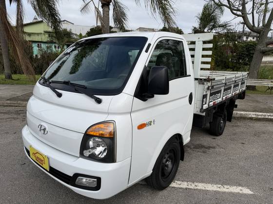 HYUNDAI HR 2.5 LONGO SEM CAÇAMBA 4X2 16V 130CV TURBO INTERCOOLER DIESEL 2P MANUAL